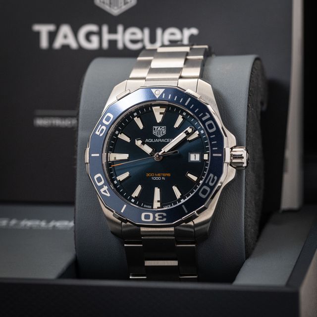 Tag Heuer Aquaracer WAY111C.BA0928 Image 6
